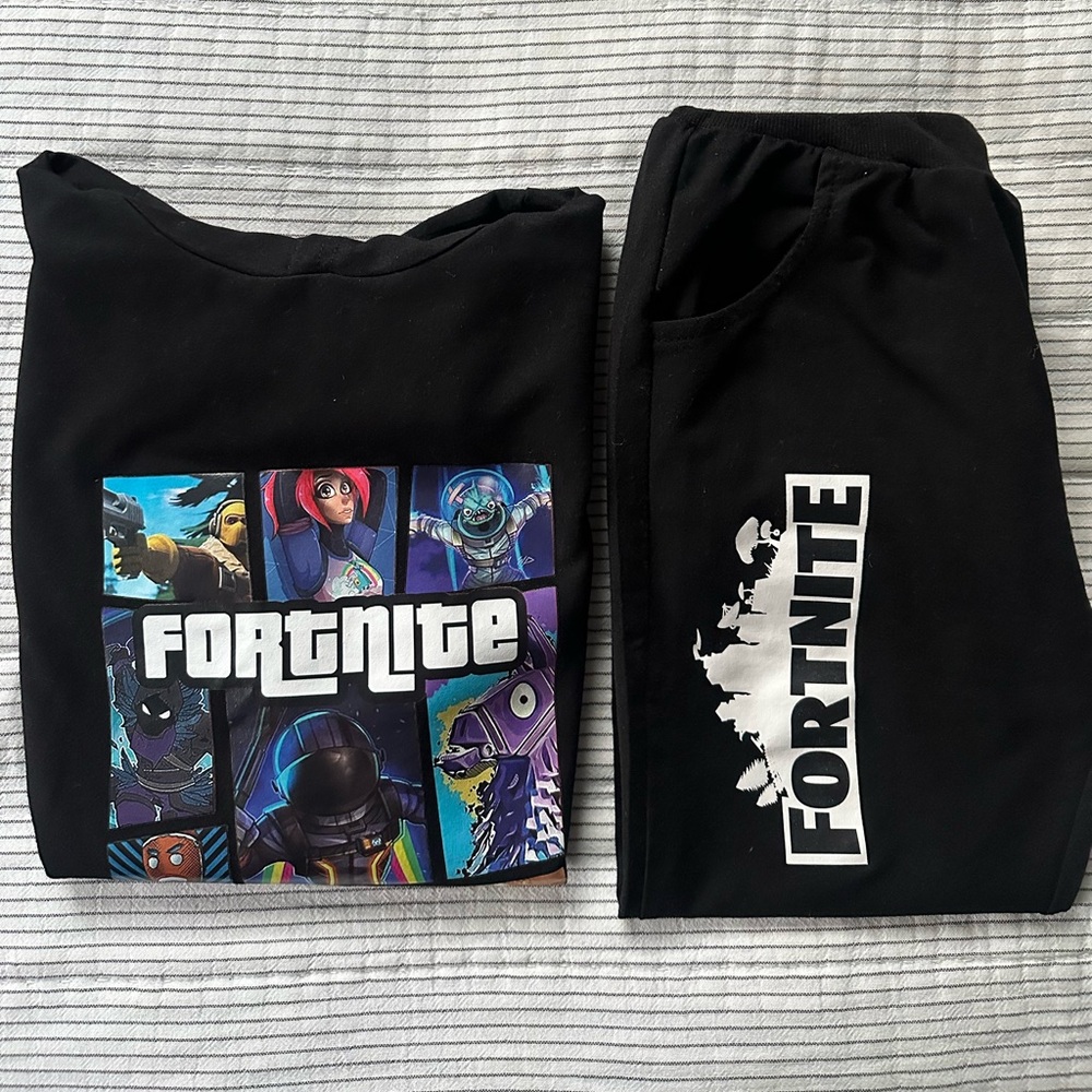 Fortnite Lounge Set